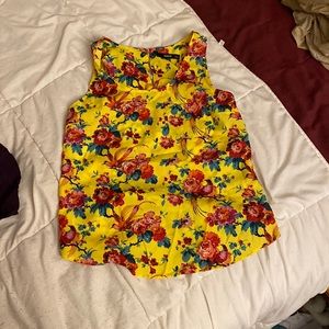 Oasis yellow floral sleeveless top
